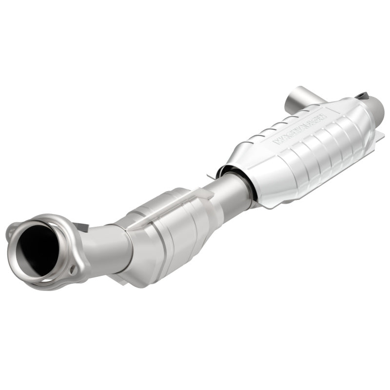 MagnaFlow Direct Fit Catalytic Converter 97-98 Ford Trucks 4.6L