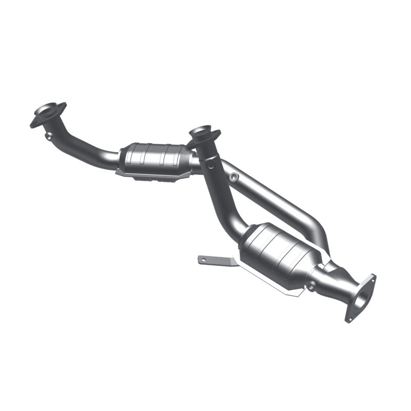 MagnaFlow Direct Fit Catalytic Converter 96-99 Taurus 3.0L