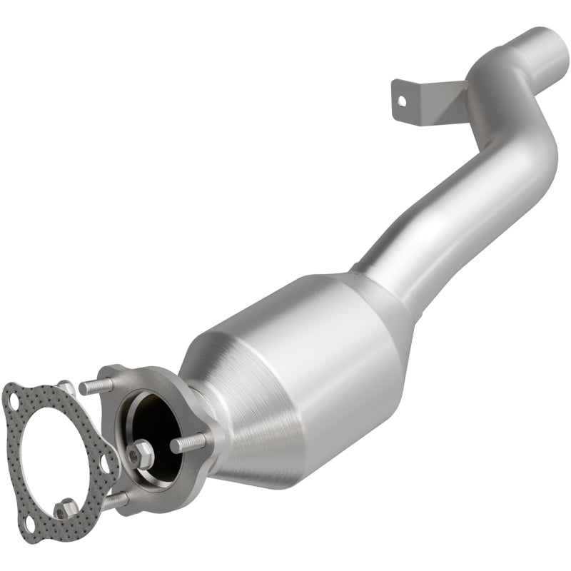 MagnaFlow 10-11 Cayenne V8 4.8 OEM Underbody Direct Fit Converter