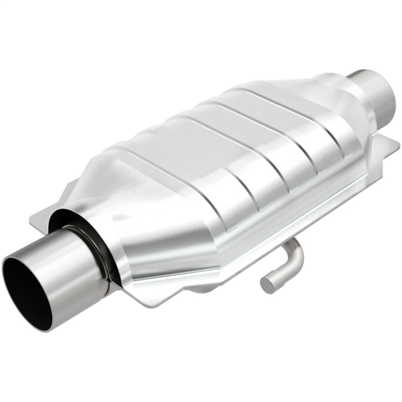 MagnaFlow Universal Catalytic Converter 2.25in Inlet 2.25in Outlet 16in Length 6.375in Width