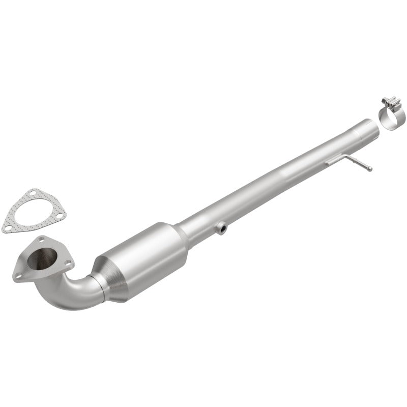 MagnaFlow Direct Fit Catalytic Converter 07-09 Range Rover v8 4.2/4.4L OEM Underbody
