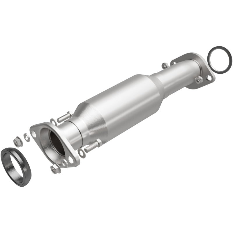 MagnaFlow Direct Fit Catalytic Converter 06-07 Mazda 6 2.3L OEM Underbody