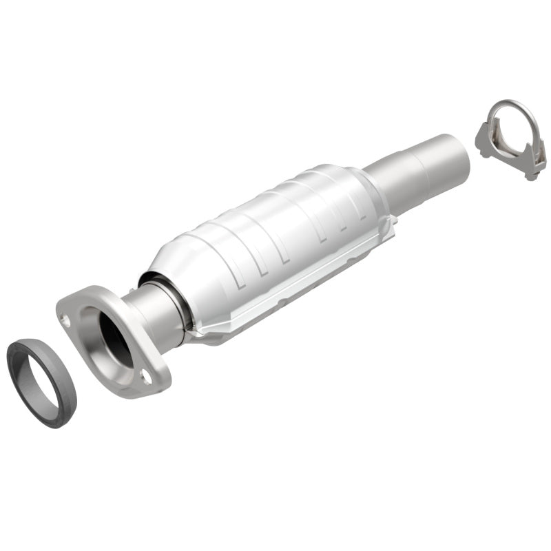 MagnaFlow Direct Fit Catalytic Converter 04 Toyota Sienna 3.3L