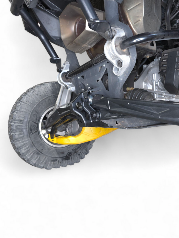 Elektric Offroad 24-26 Can Am Maverick R Sheet Metal Radius Rod Plate (2 Seat)