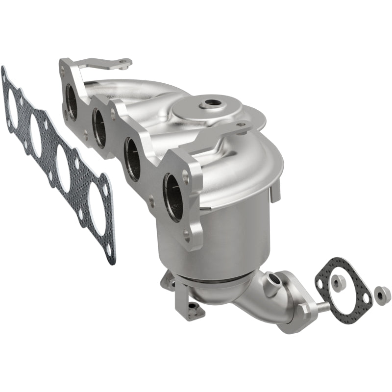 MagnaFlow Direct Fit Catalytic Converter 13-16 Hyundai Santa Fe Sport 2.4L Manifold