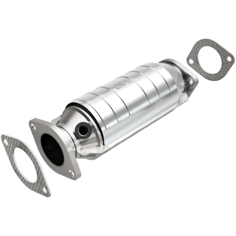 MagnaFlow Direct Fit Catalytic Converter 96-98 Nissan Altima 2.4L