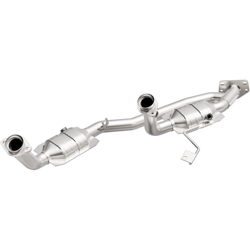 MagnaFlow Direct Fit Catalytic Converter 04 Ford Freestar 3.9L