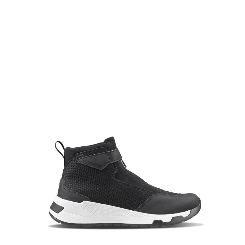 Gaerne G.Zion Air Boot Black/White Size - 9
