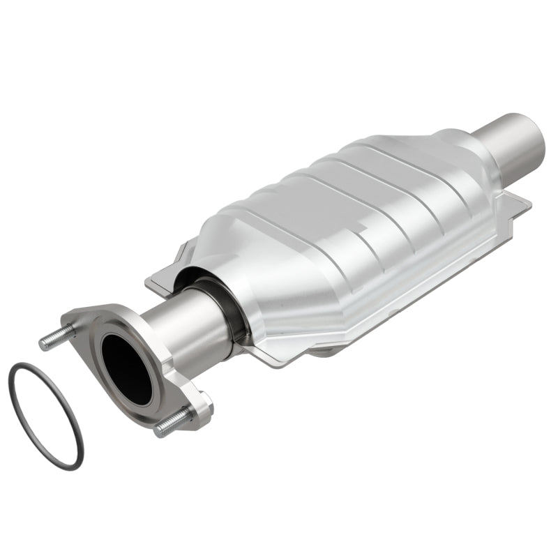 MagnaFlow Direct Fit Catalytic Converter 10-12 Fusion 3.0L