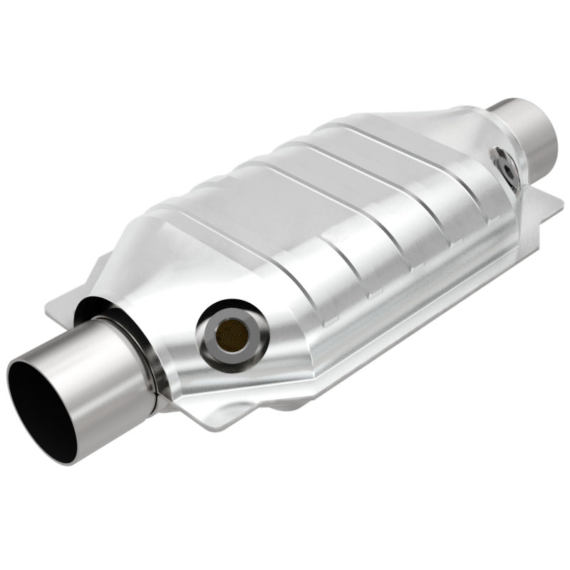 MagnaFlow Universal Catalytic Converter 2 Dual O2 Boss