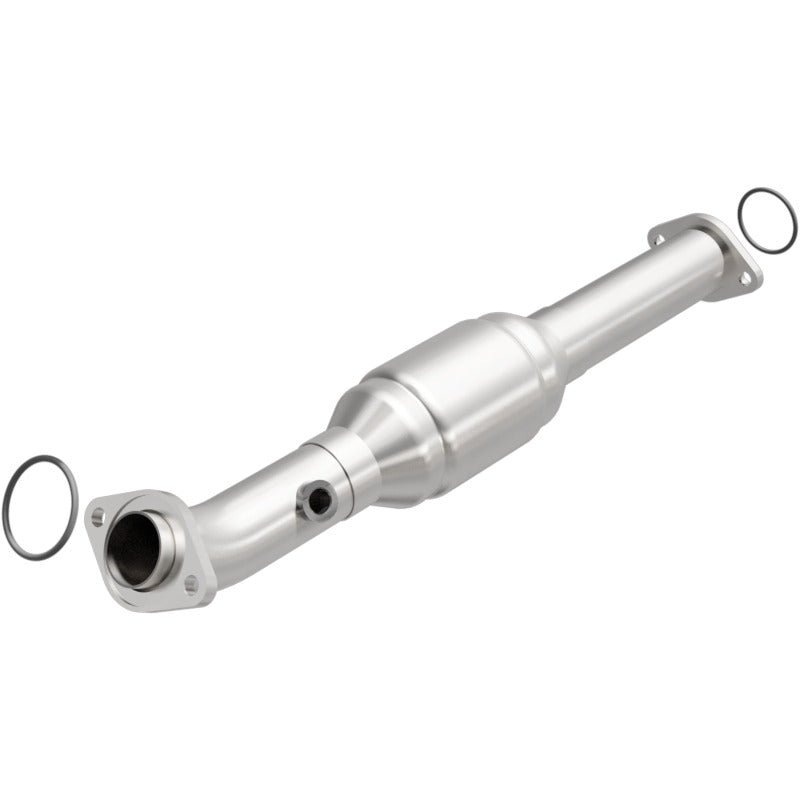 MagnaFlow Direct Fit Catalytic Converter 05-09 Toyota Tacoma 4.0L P/S Rear