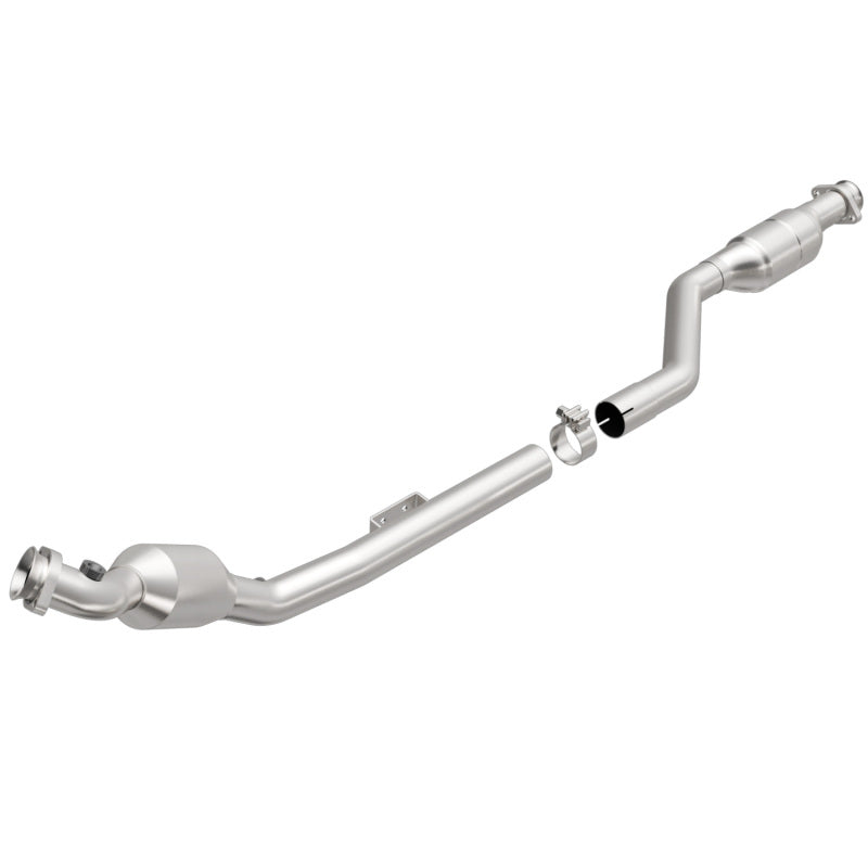 MagnaFlow Direct Fit Catalytic Converter 99-00 Mercedes E430 4.3L