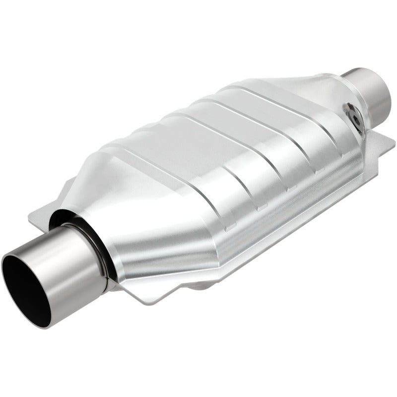 MagnaFlow Universal Catalytic Converter 2.5 W/O2 Boss