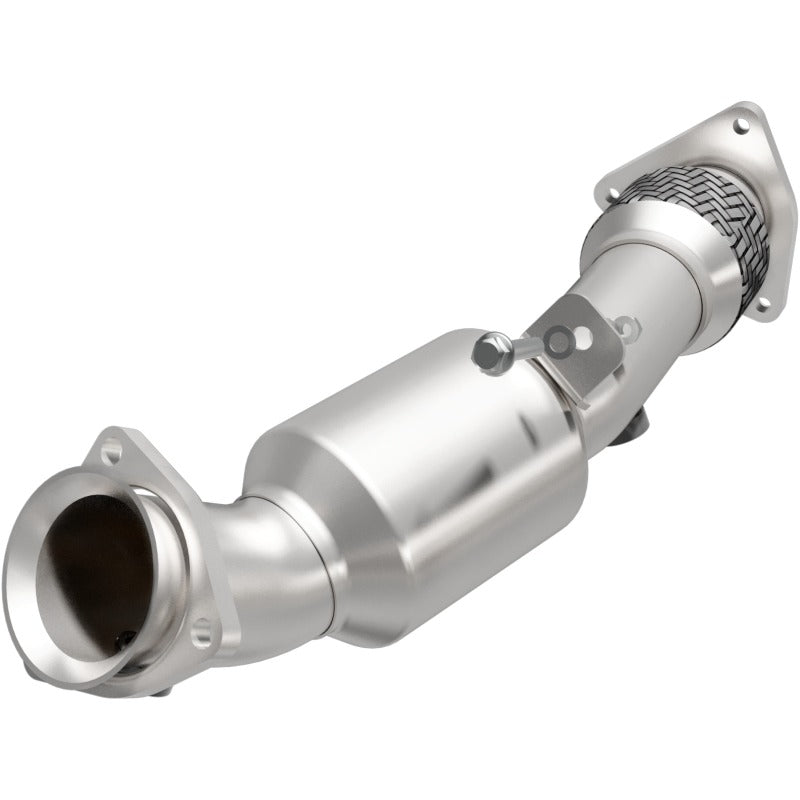 MagnaFlow Direct Fit Catalytic Converter 04-07 VW Touareg 4.2L Driver Side