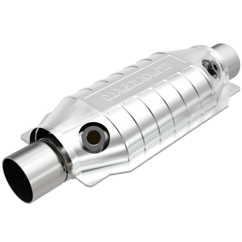 MagnaFlow Universal Catalytic Converter 2.25inch w/ dual O2