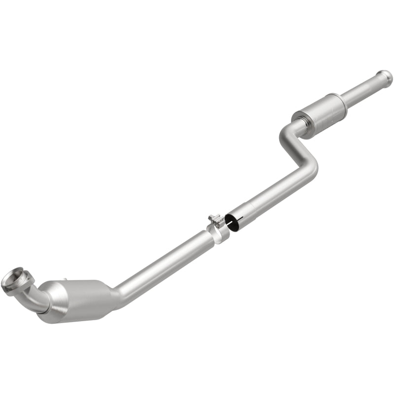 MagnaFlow 08-10 Mercedes-Benz C300 3.0L Direct Fit Converter