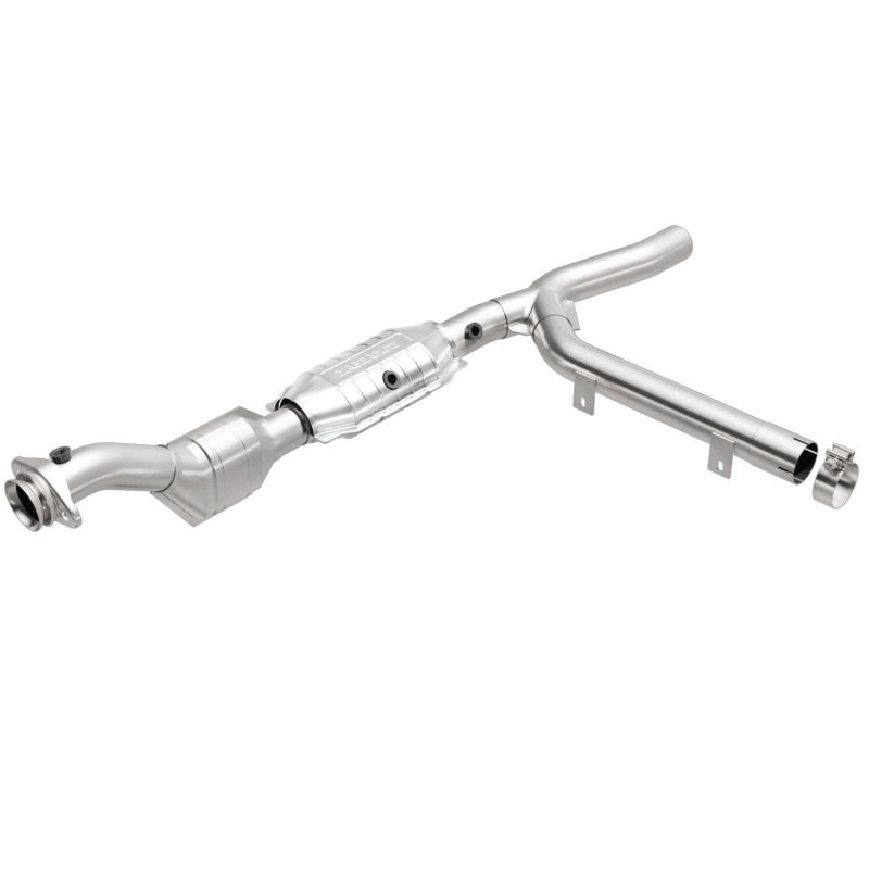 MagnaFlow Direct Fit Catalytic Converter 97-98 Ford Trucks 4.6L