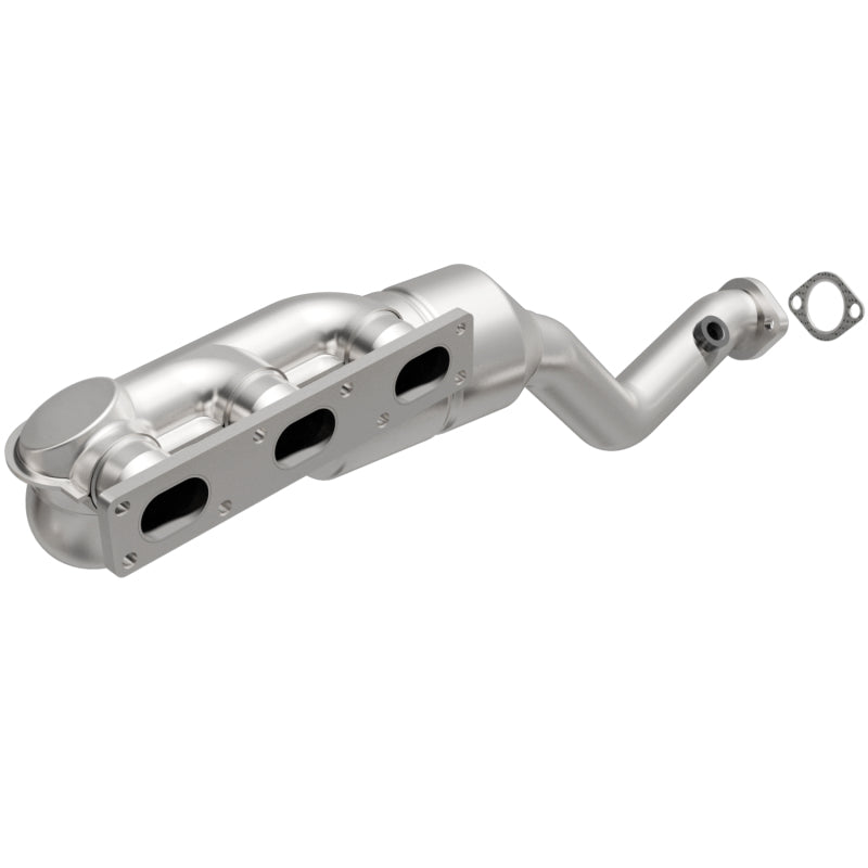 MagnaFlow Direct Fit Catalytic Converter BMW 5 99-00 Front