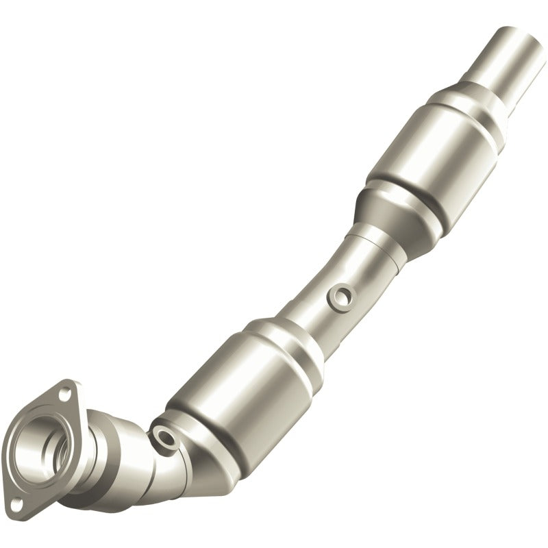 MagnaFlow Direct Fit Catalytic Converter 10-12 Chevy Camaro 6.2L P/S (49 State)