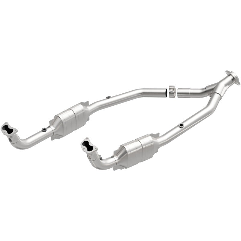 MagnaFlow Direct Fit Catalytic Converter 99-04 LR Discovery V8 OEM