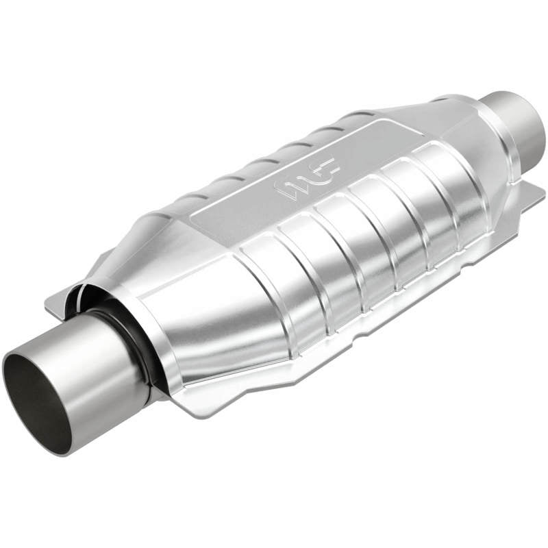 MagnaFlow Universal Catalytic Converter 2.25in Inlet 2.25in Outlet 16in Length 6.375in Width