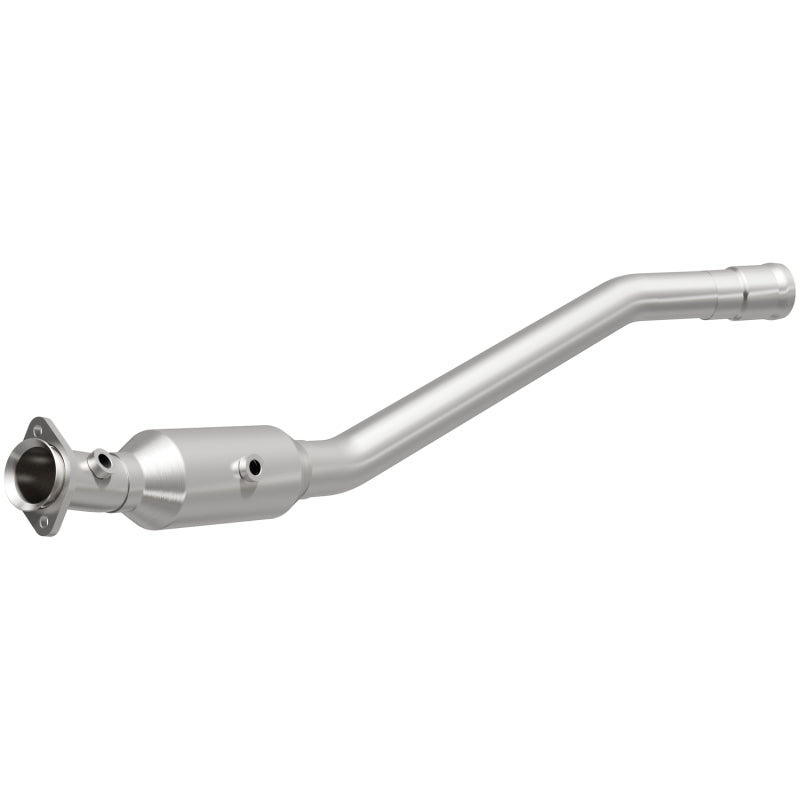 MagnaFlow Direct Fit Catalytic Converter 13-14 Mercedes-Benz GL450 V8 4.6 OEM Underbody