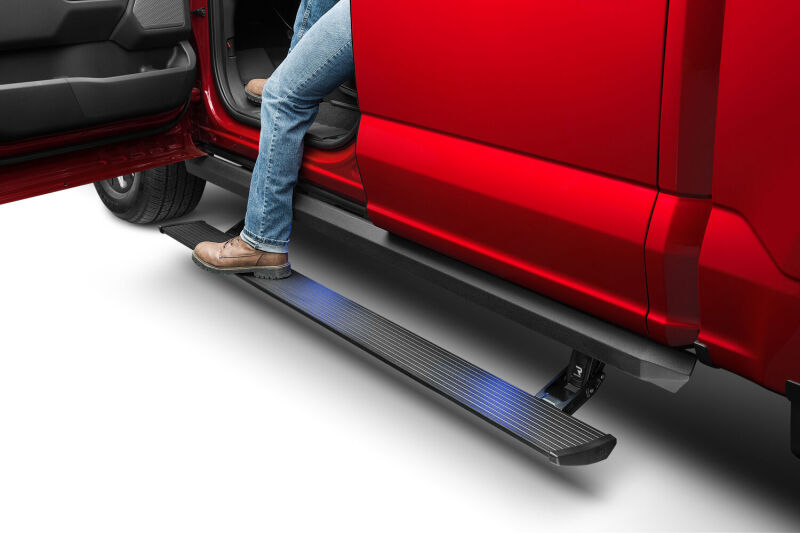 AMP Research 2018 Dodge Ram Crew Cab PowerStep XL - PNP
