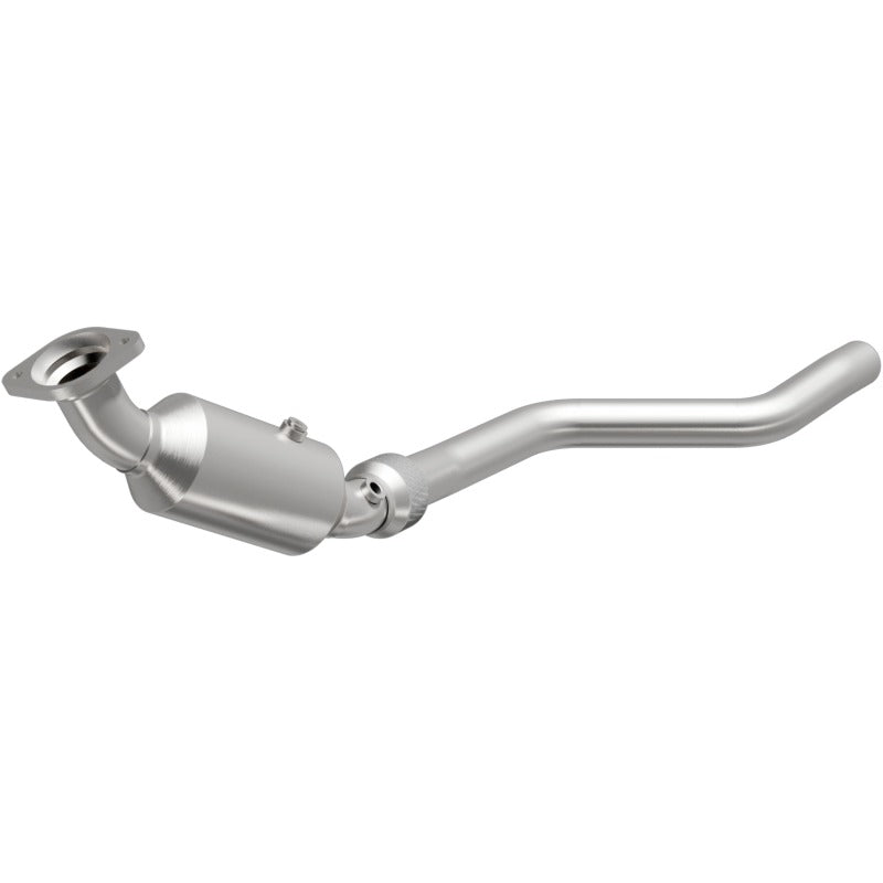 MagnaFlow Direct Fit Catalytic Converter 05-06 300/Magnum 5. OEM