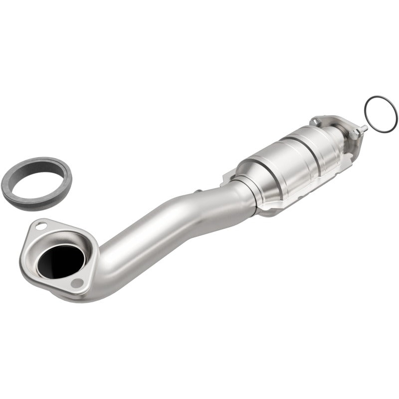 MagnaFlow Direct Fit Catalytic Converter 10-11 Honda CR-V 2.4L