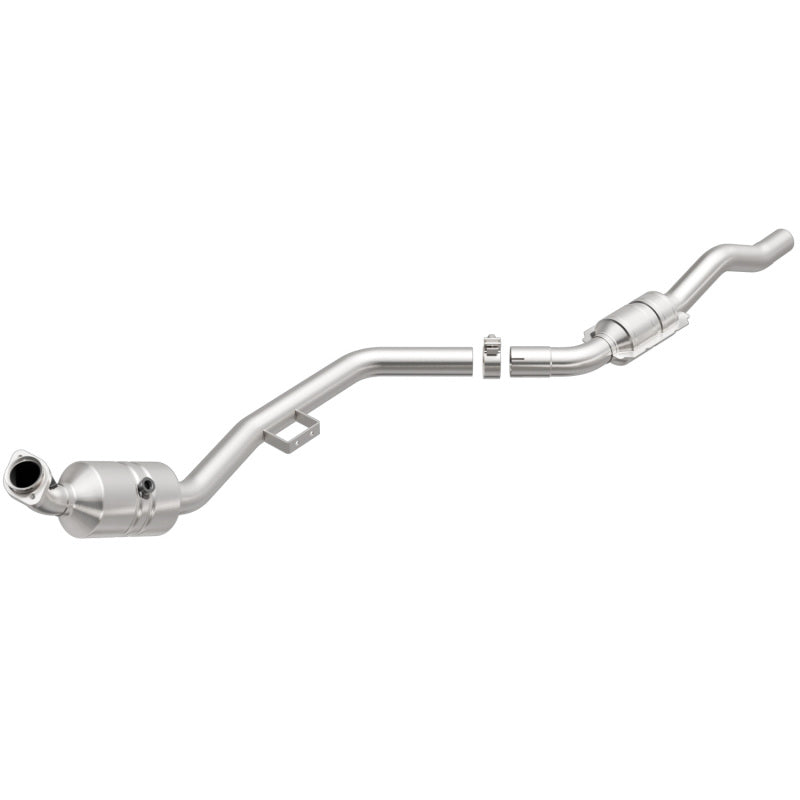 MagnaFlow Direct Fit Catalytic Converter 07-09 Mercedes E350 3.5L