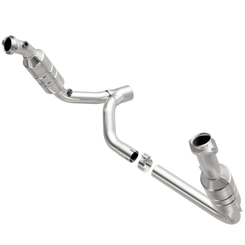 MagnaFlow Direct Fit Catalytic Converter 2006 Dodge RAM 1500 Pickup 5.7L Solid Front Axle