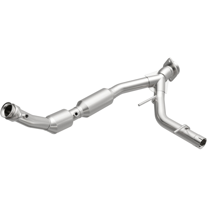 MagnaFlow 03-04 Ford Expedition 5.4L Direct Fit Converter