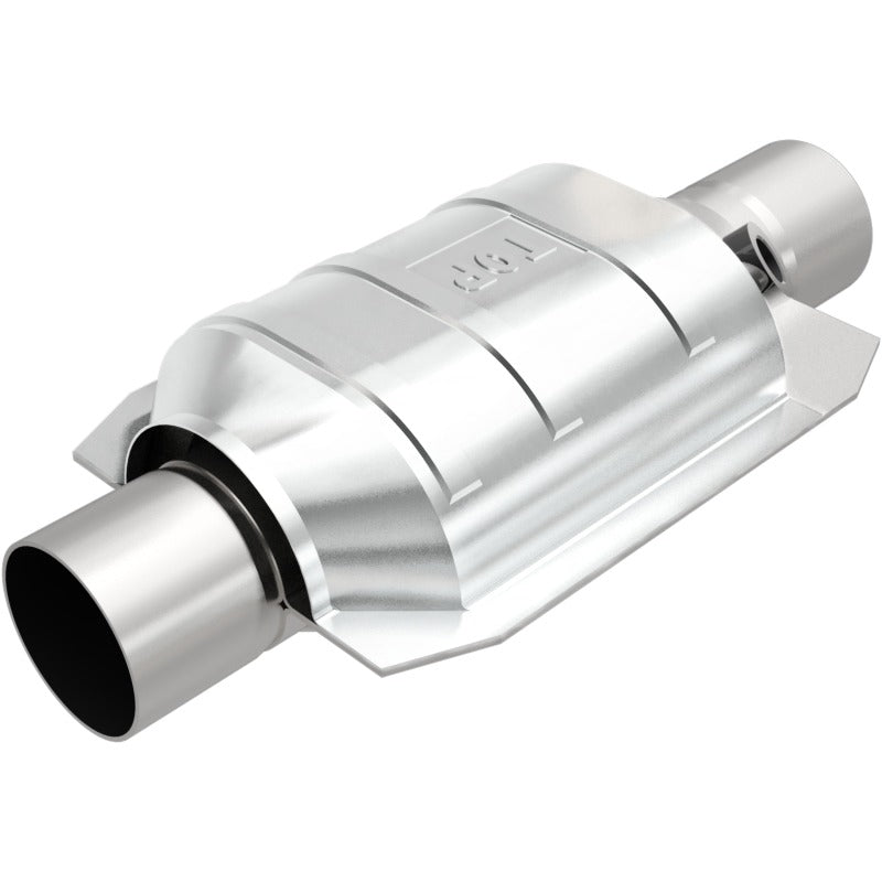 MagnaFlow Universal Catalytic Converter 2 W/Single O2 Boss