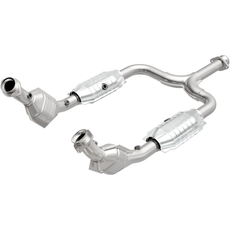 MagnaFlow Direct Fit Catalytic Converter 2003 Ford Mustang 3.8L