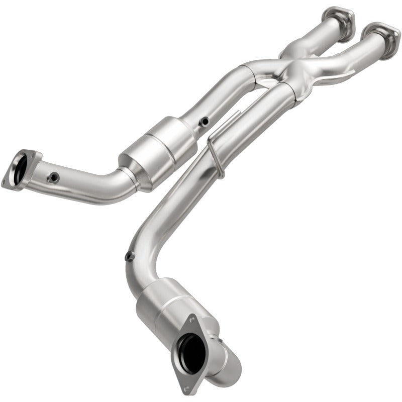 MagnaFlow Direct Fit Catalytic Converter Jeep Grand Cherokee SRT-8