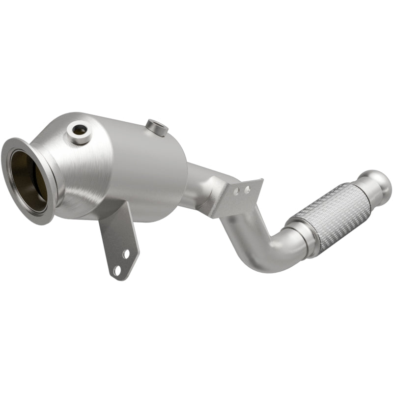 MagnaFlow 16-17 Metris L4 2 OEM Underbody Direct Fit Converter