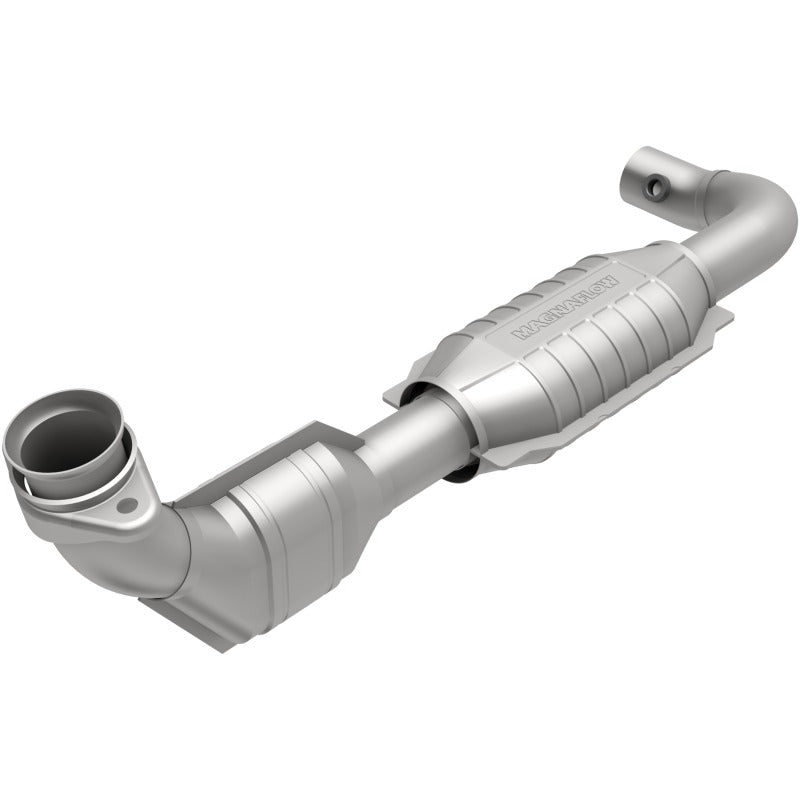 MagnaFlow Direct Fit Catalytic Converter 97-98 Ford Trucks 4.6L