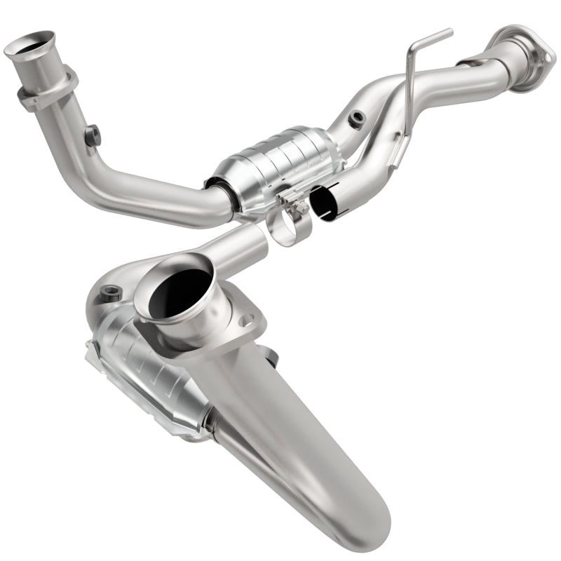 MagnaFlow Direct Fit Catalytic Converter 05-06 Jeep Grand Cherokee 3.7L Y-Pipe Assembly