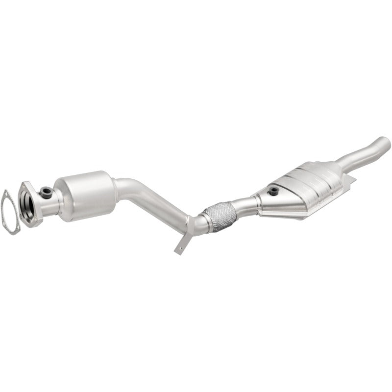 MagnaFlow Direct Fit Catalytic Converter 03 Volkswagen Passat 2.8L