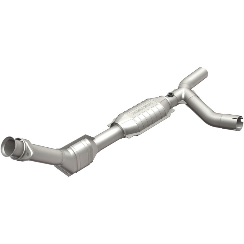 MagnaFlow Direct Fit Catalytic Converter 01-03 Ford E150 4.2L Passenger Side