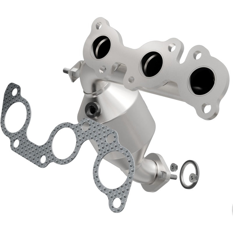MagnaFlow Direct Fit Catalytic Converter 04-06 Toyota Sienna 3.3L