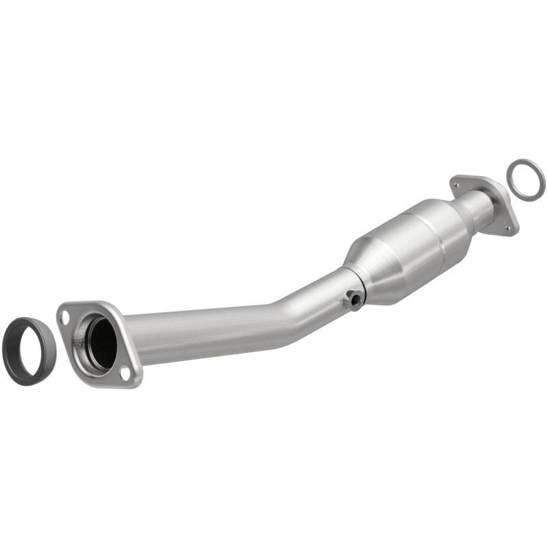 MagnaFlow Direct Fit Catalytic Converter 2011-2015 Juke L4 1.6 OEM Underbody