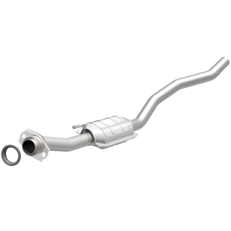 MagnaFlow Direct Fit Catalytic Converter 81-86 Chrysler/Dodge/Plym CA