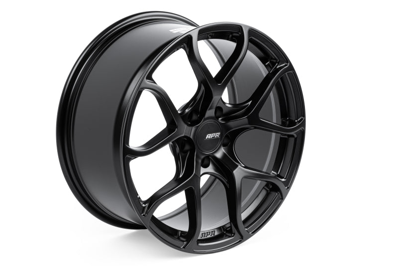 APR A01 Flow Formed 18x8.5 / 5x112 / ET45 / 66.5mm Bore / Satin Black Wheel