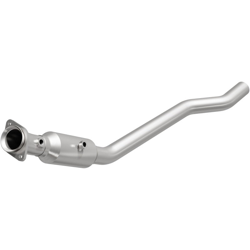 MagnaFlow 11-17 Jeep Grand Cherokee 5.7L Direct Fit Converter
