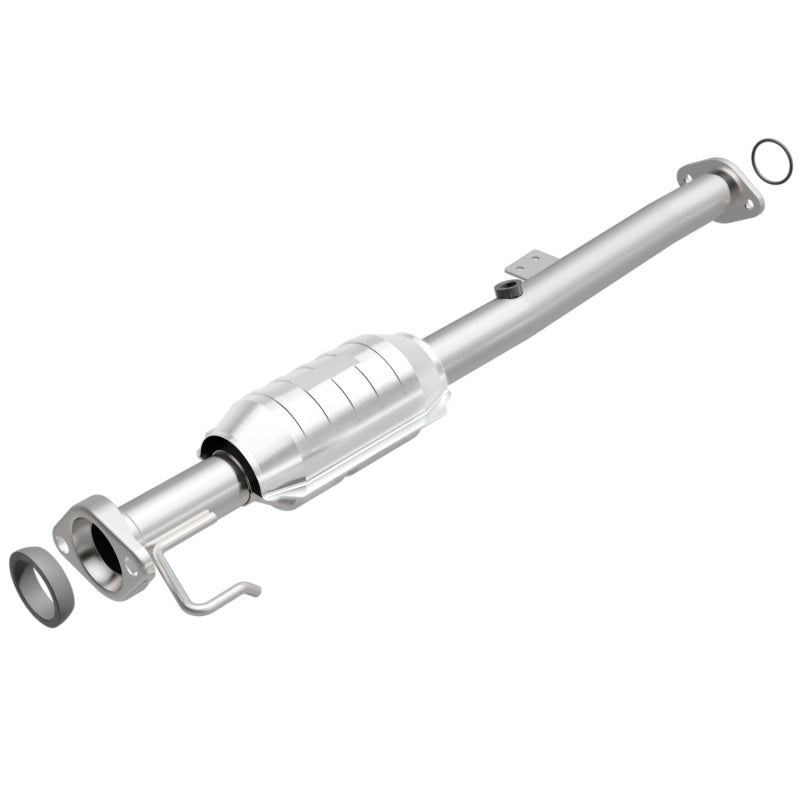 MagnaFlow Direct Fit Catalytic Converter 2000 Chevy Tracker 1.6L