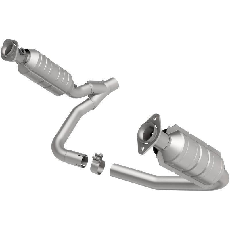 MagnaFlow Direct Fit Catalytic Converter Dakota 05-06 6 3.7L
