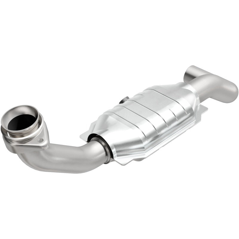 MagnaFlow Direct Fit Catalytic Converter 03-05 Ford Expedition/05-06 Lincoln Navigator 5.4L D/S