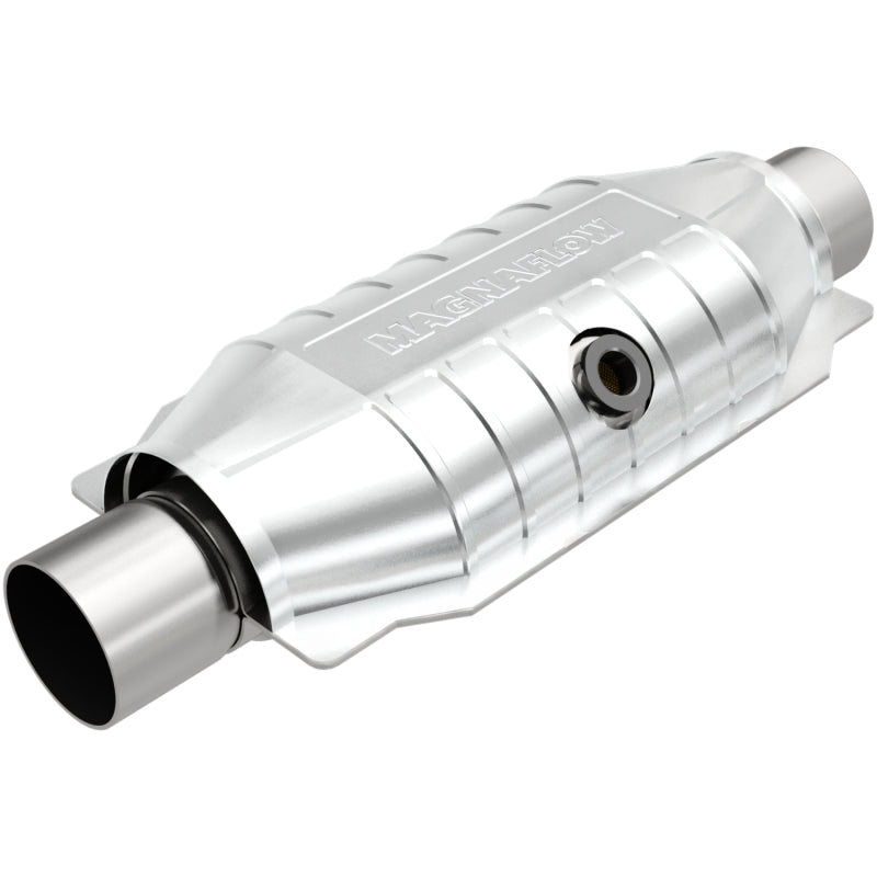 MagnaFlow Universal Catalytic Converter 2.00 Rear