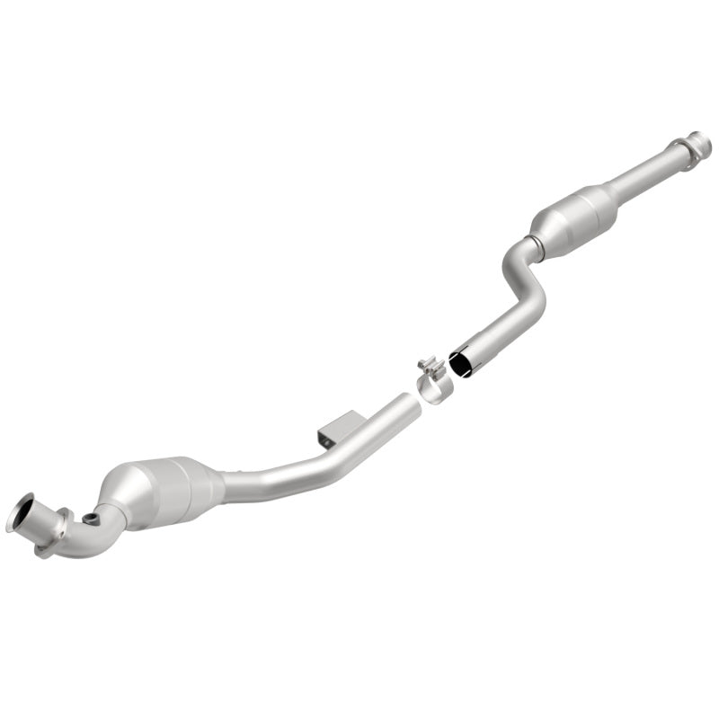 MagnaFlow Direct Fit Catalytic Converter 98-02 Mercedes E320 3.2L